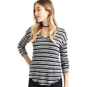 🌸3/$25 American Eagle Soft & Sexy Plush Long Sleeve V-neck Stripe Top, Size M